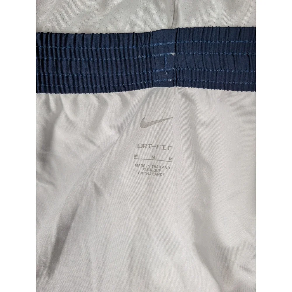 Nike Track Club Dri-FIT Running Shorts White Navy Blue Athletic Mesh Mens M